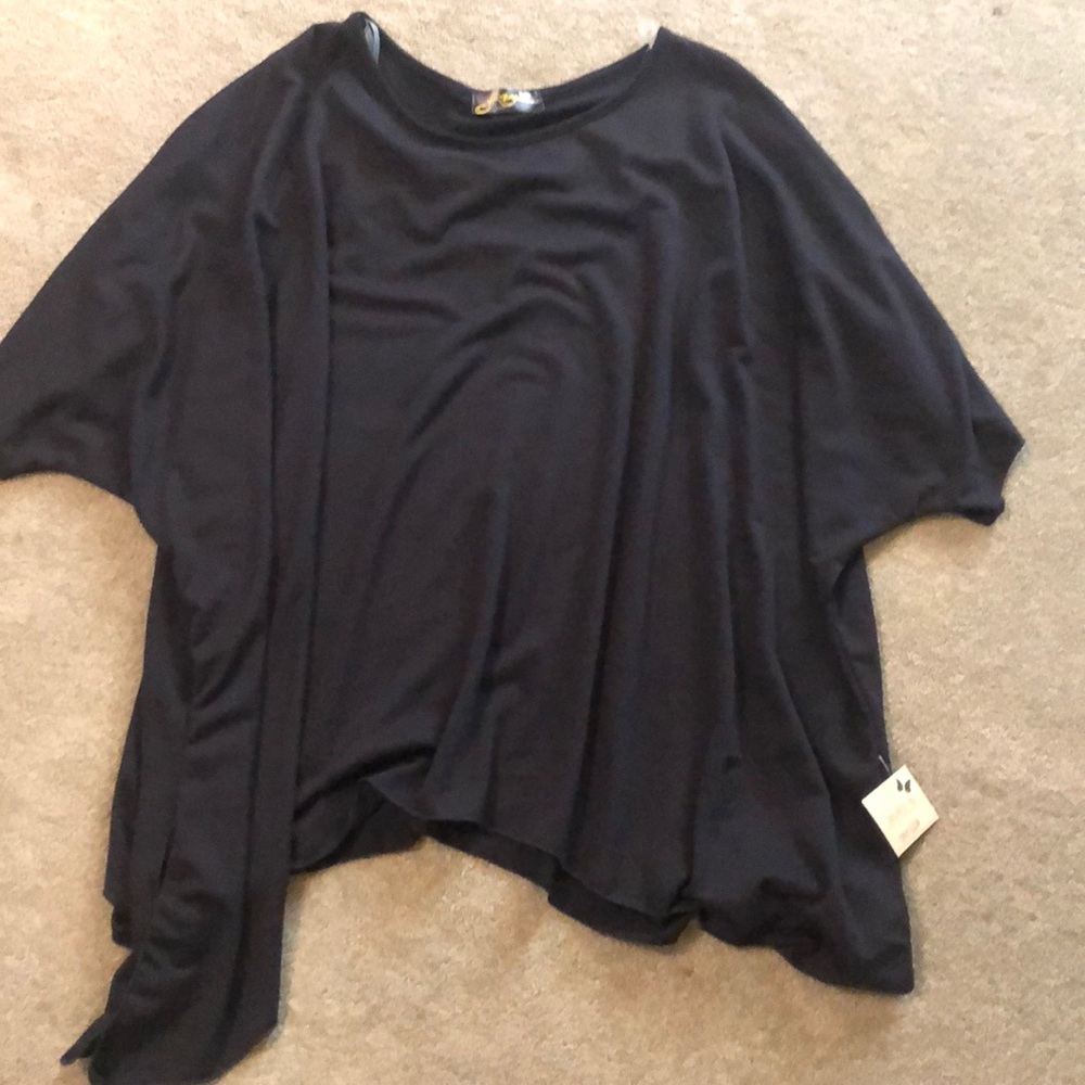 New with tags tunic top